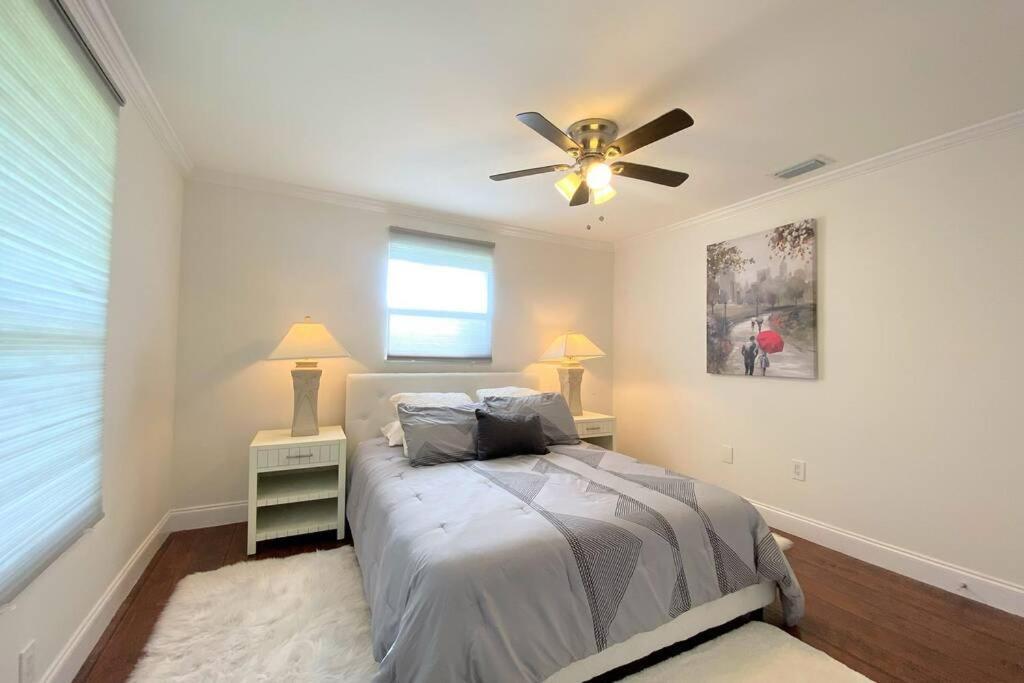Cheerfull 4/Bed/ 3 Bath / Pool / Best Location North North Naples المظهر الخارجي الصورة