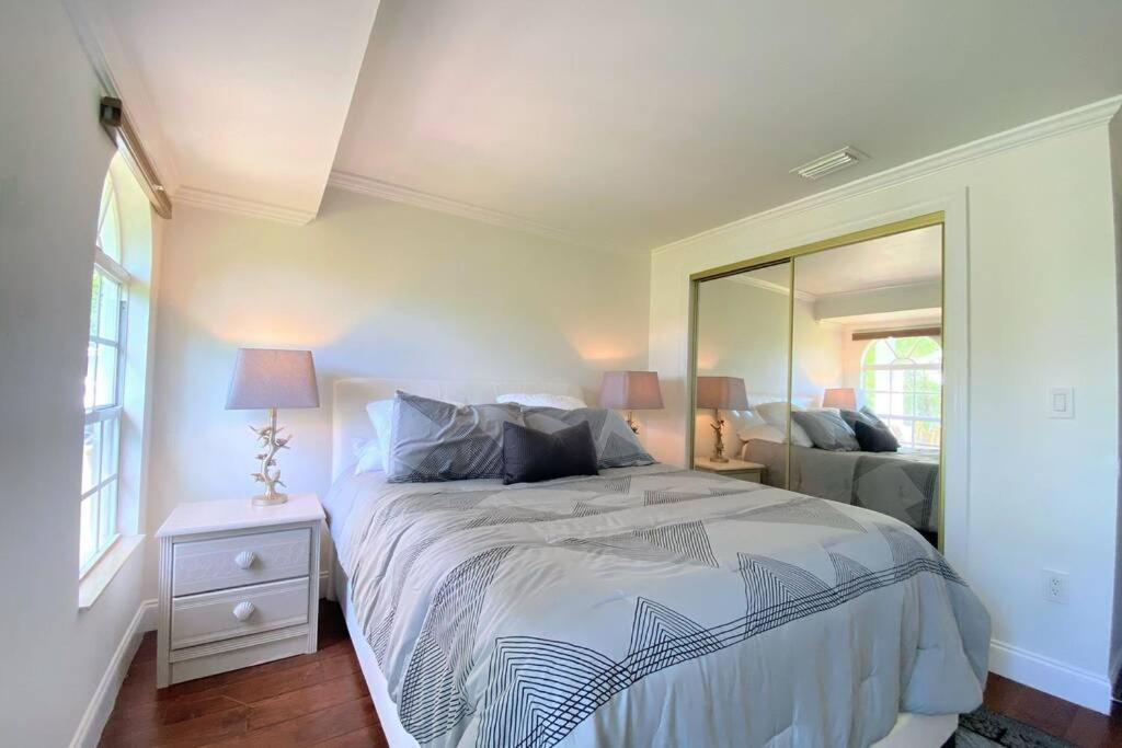 Cheerfull 4/Bed/ 3 Bath / Pool / Best Location North North Naples المظهر الخارجي الصورة