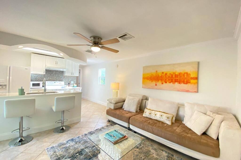 Cheerfull 4/Bed/ 3 Bath / Pool / Best Location North North Naples المظهر الخارجي الصورة