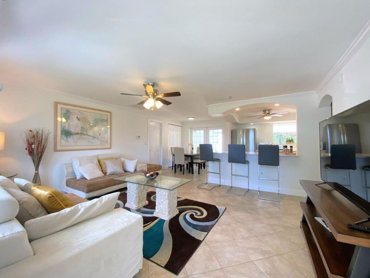 Cheerfull 4/Bed/ 3 Bath / Pool / Best Location North North Naples المظهر الخارجي الصورة